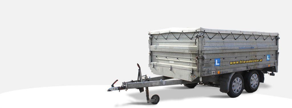 Autoanhänger Pferdeanhänger im Muerztal